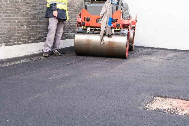 Best Asphalt Driveway Installation  in Byhalia, MS